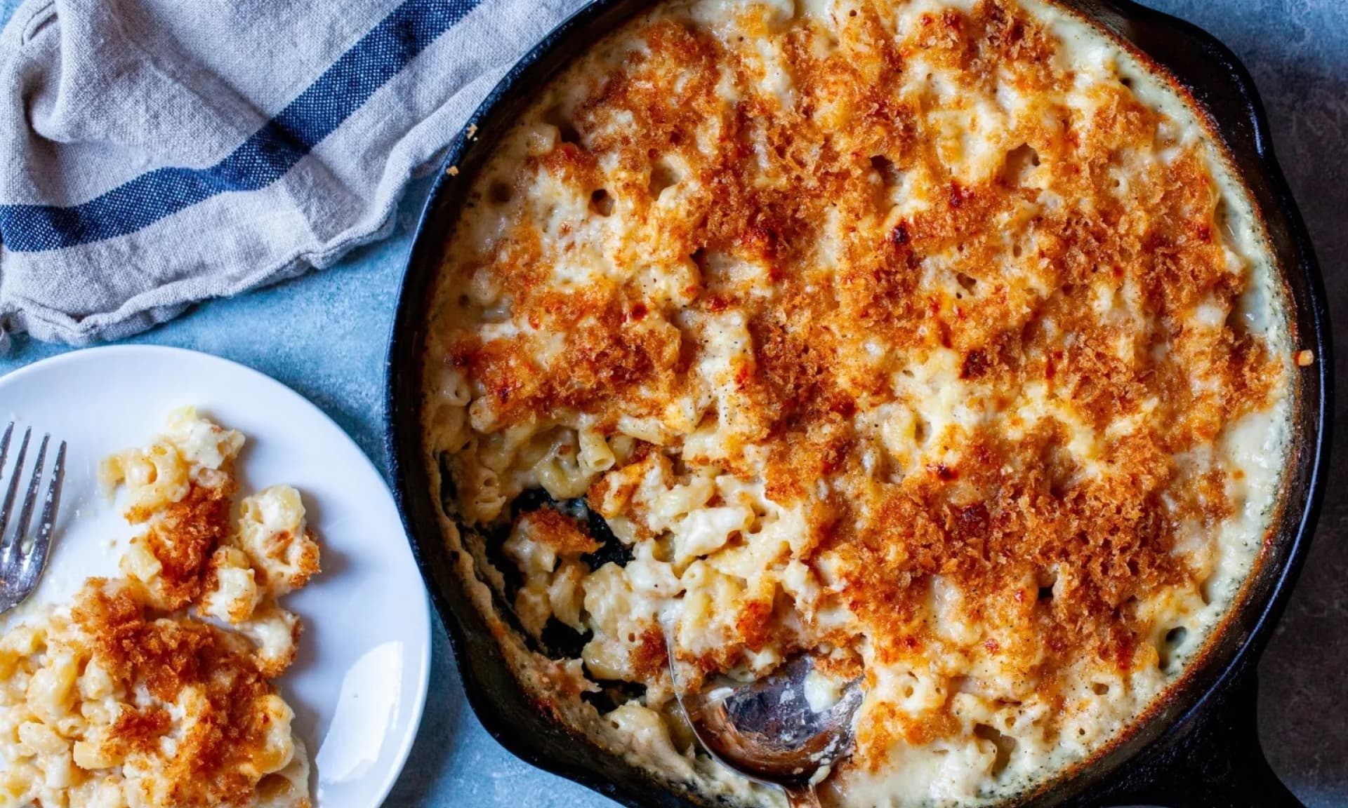 Skillet-Baked Macaroni and Cheese