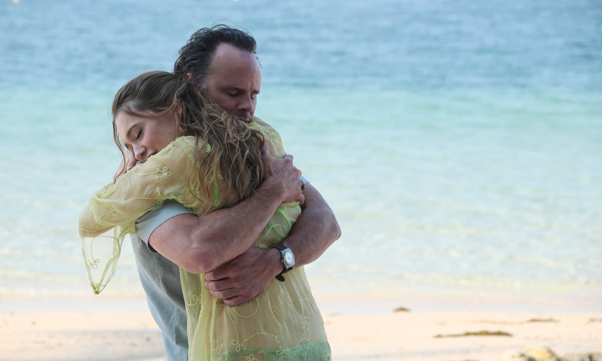 Walton Goggins and Aimee Lou Wood in "The White Lotus"